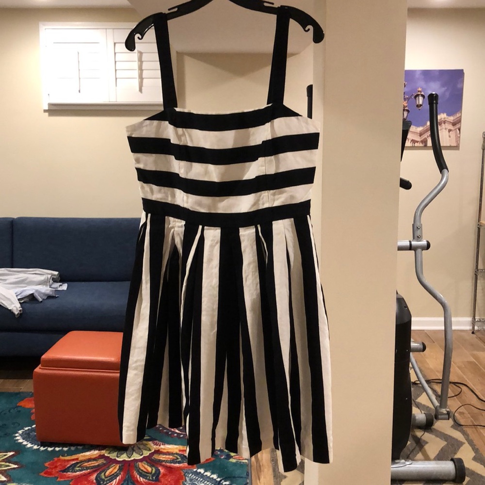 Loft size 10 black and white striped dress